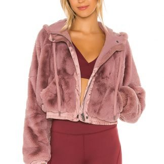 LOVEITSOFTソフトボンバー,FreePeople