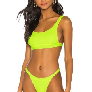 KAITLYNリブ付ビキニトップ,superdown